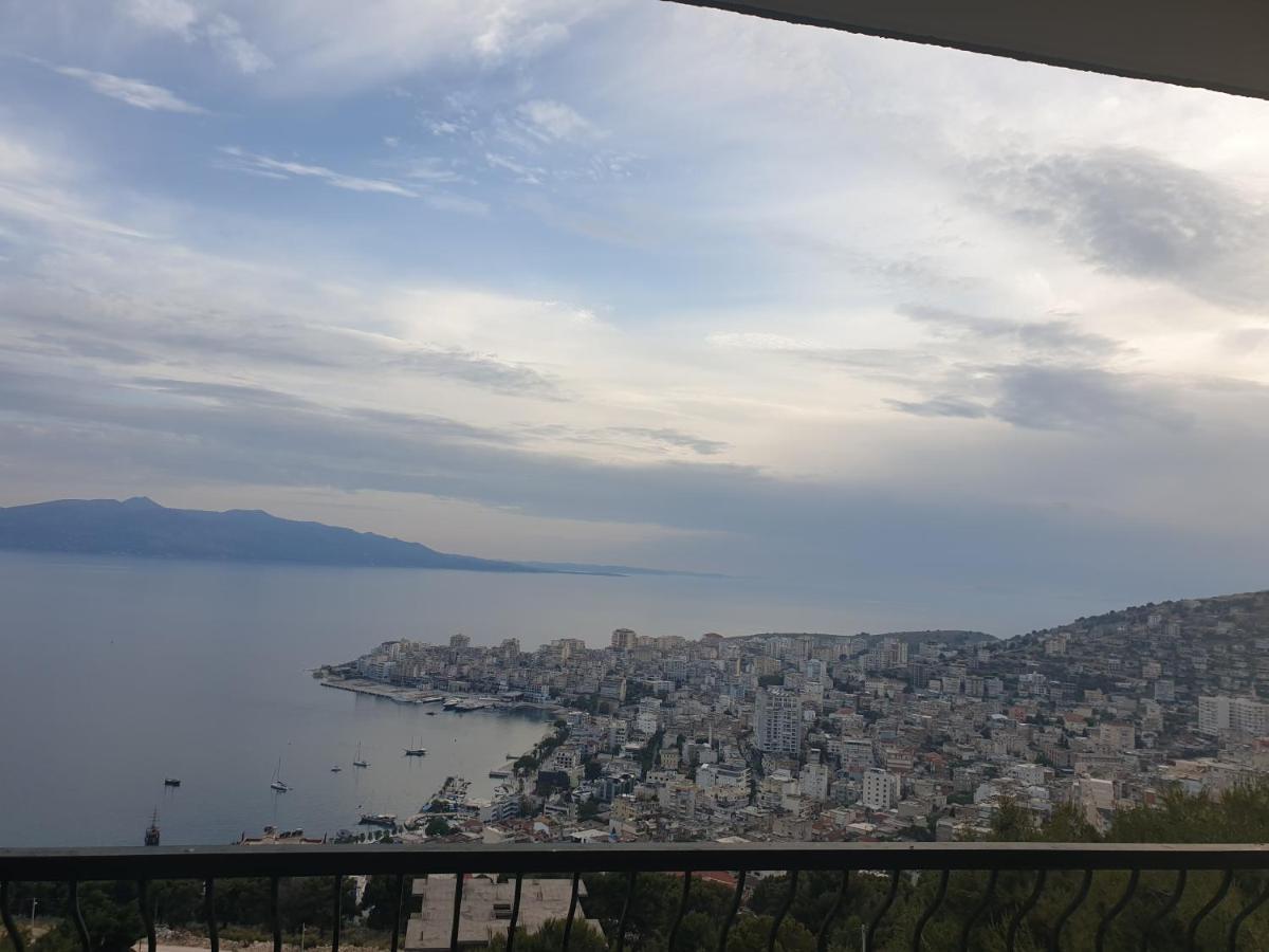 Villa Luiza Sarande Bagian luar foto