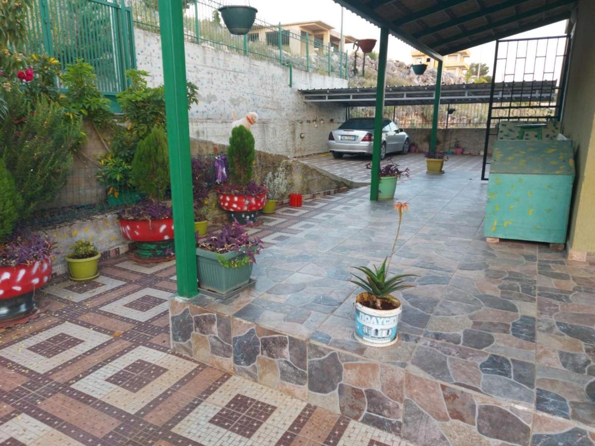 Villa Luiza Sarande Bagian luar foto